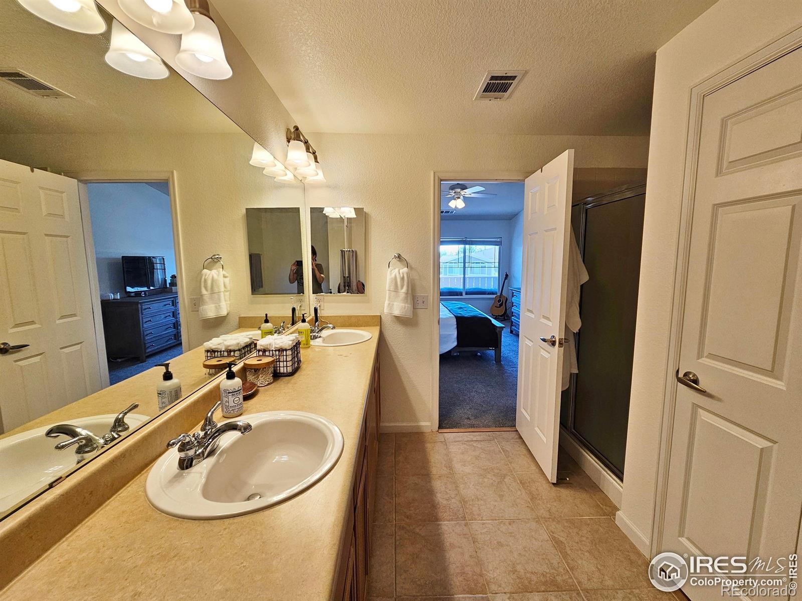 MLS Image #20 for 14167  sun blaze loop,broomfield, Colorado