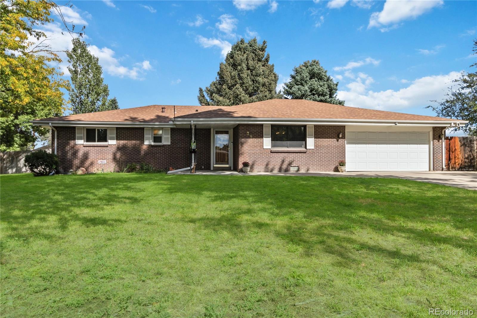 MLS Image #0 for 390 s poplar way,denver, Colorado