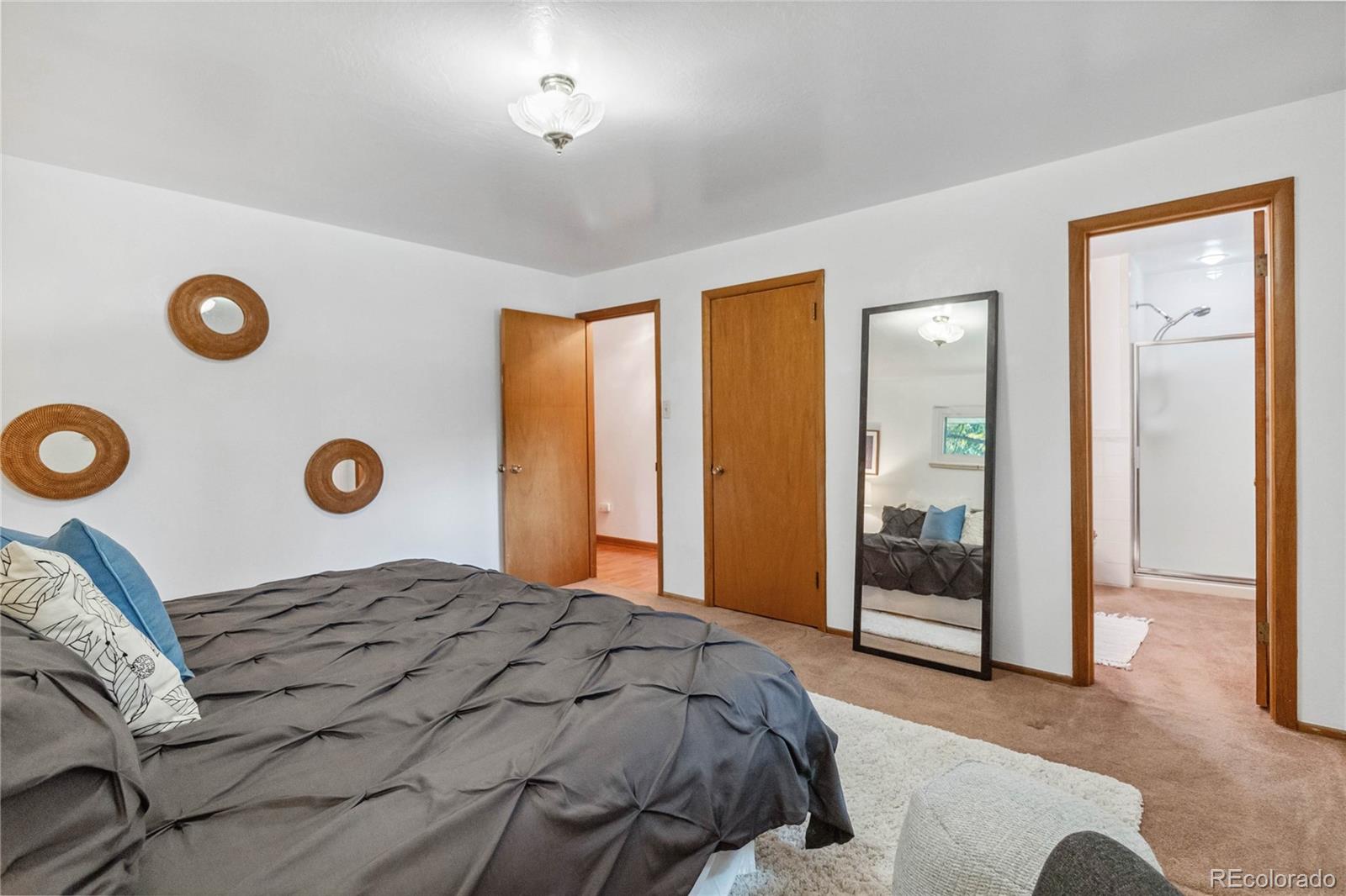 MLS Image #23 for 390 s poplar way,denver, Colorado