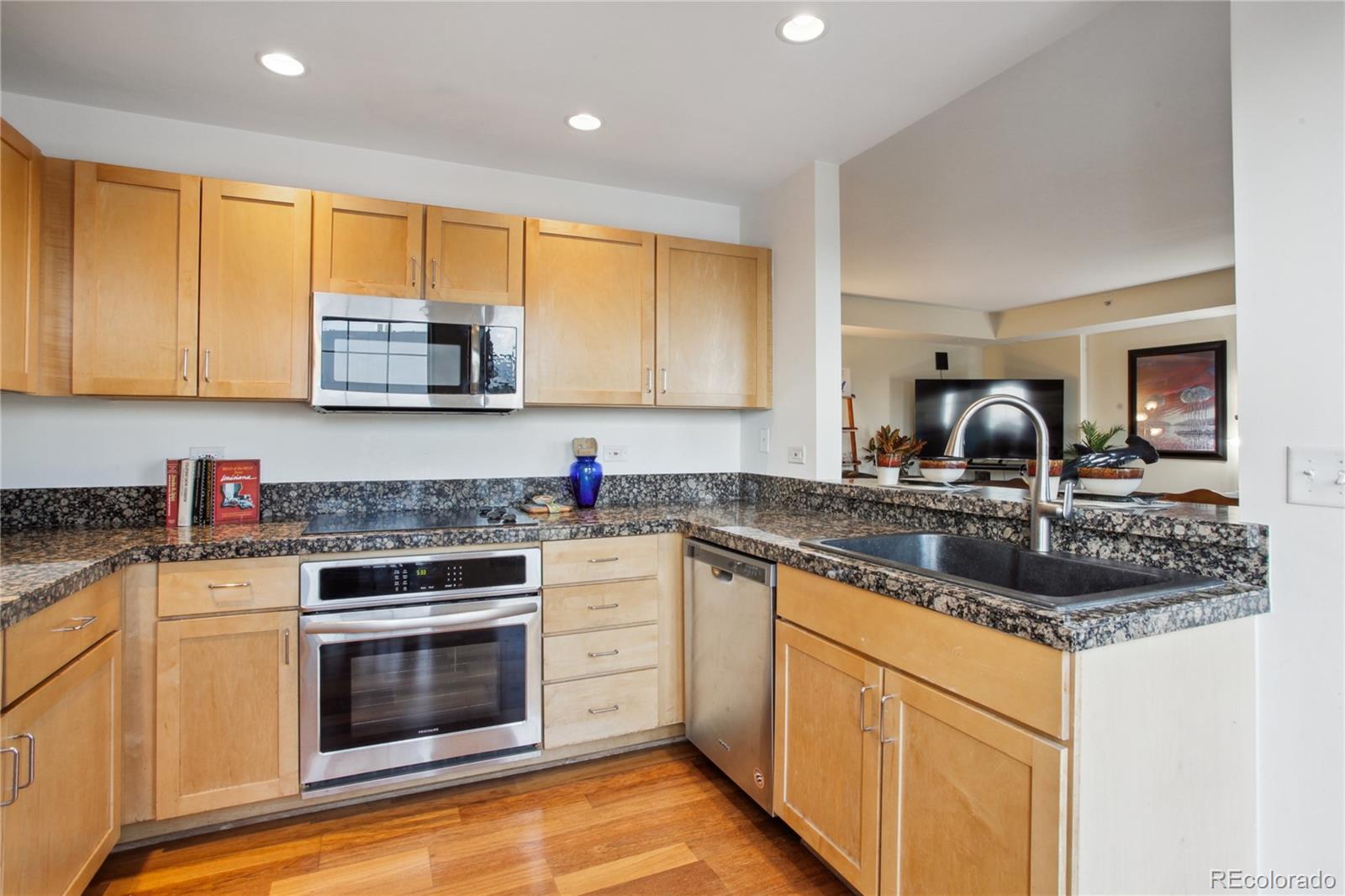 MLS Image #8 for 300 w 11th avenue,denver, Colorado