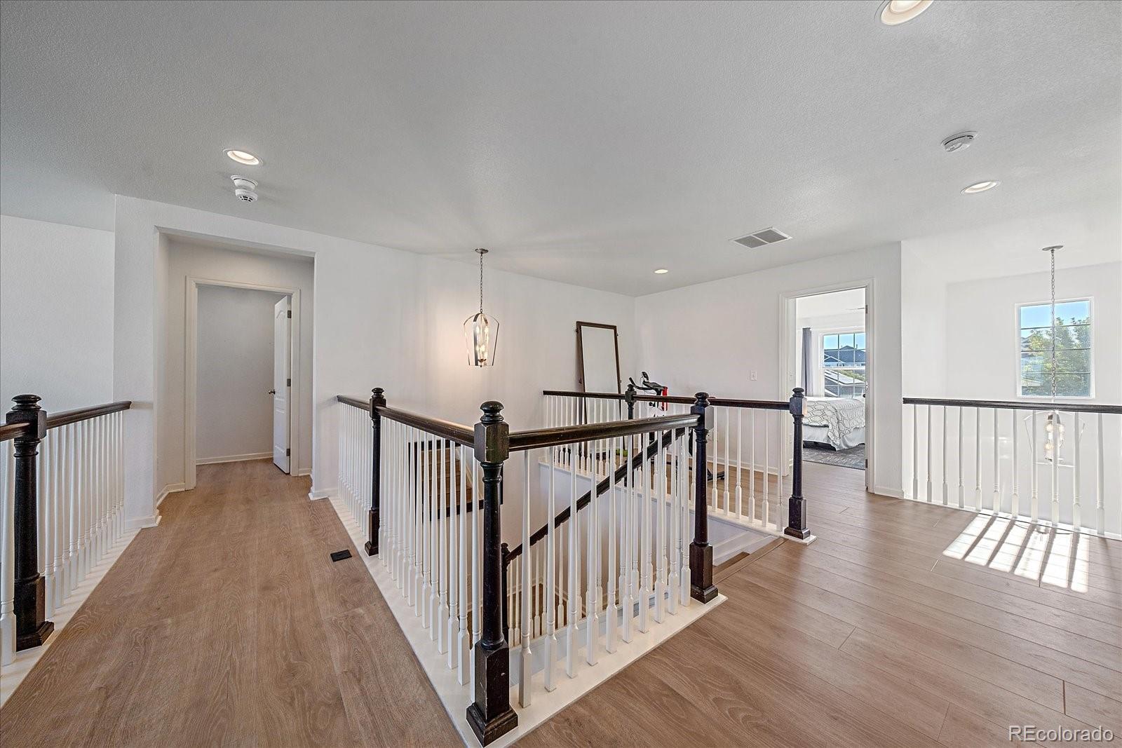 MLS Image #12 for 5947 s langdale court,aurora, Colorado