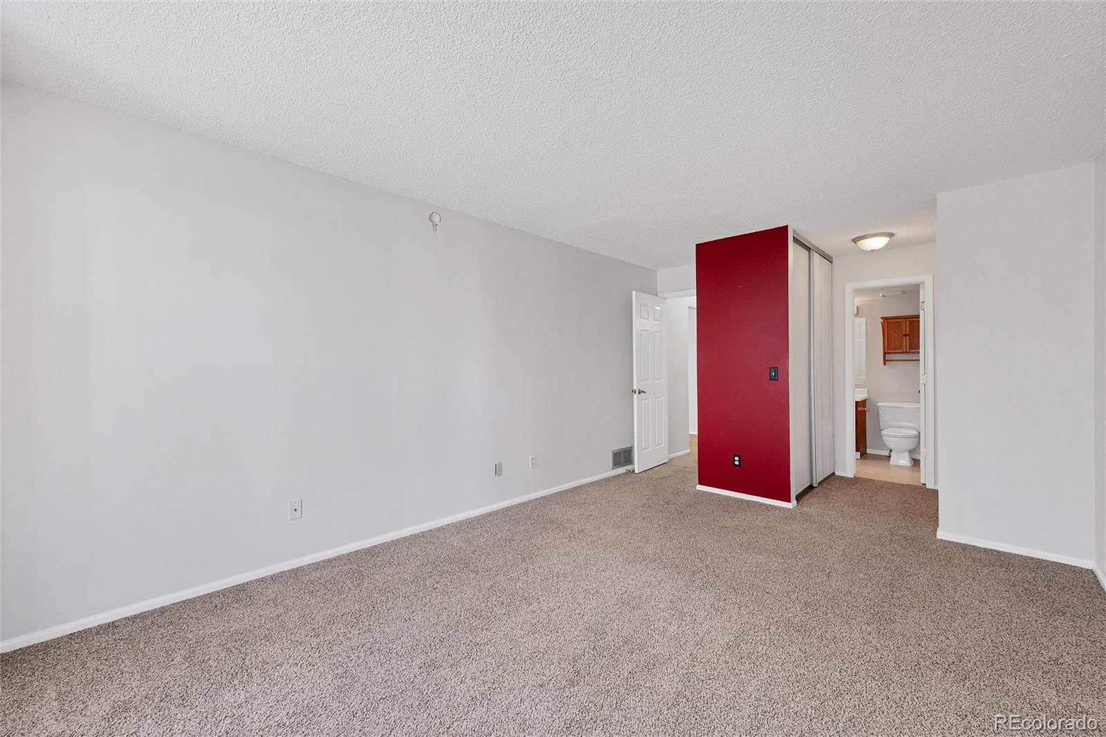 MLS Image #11 for 12615 e pacific circle,aurora, Colorado