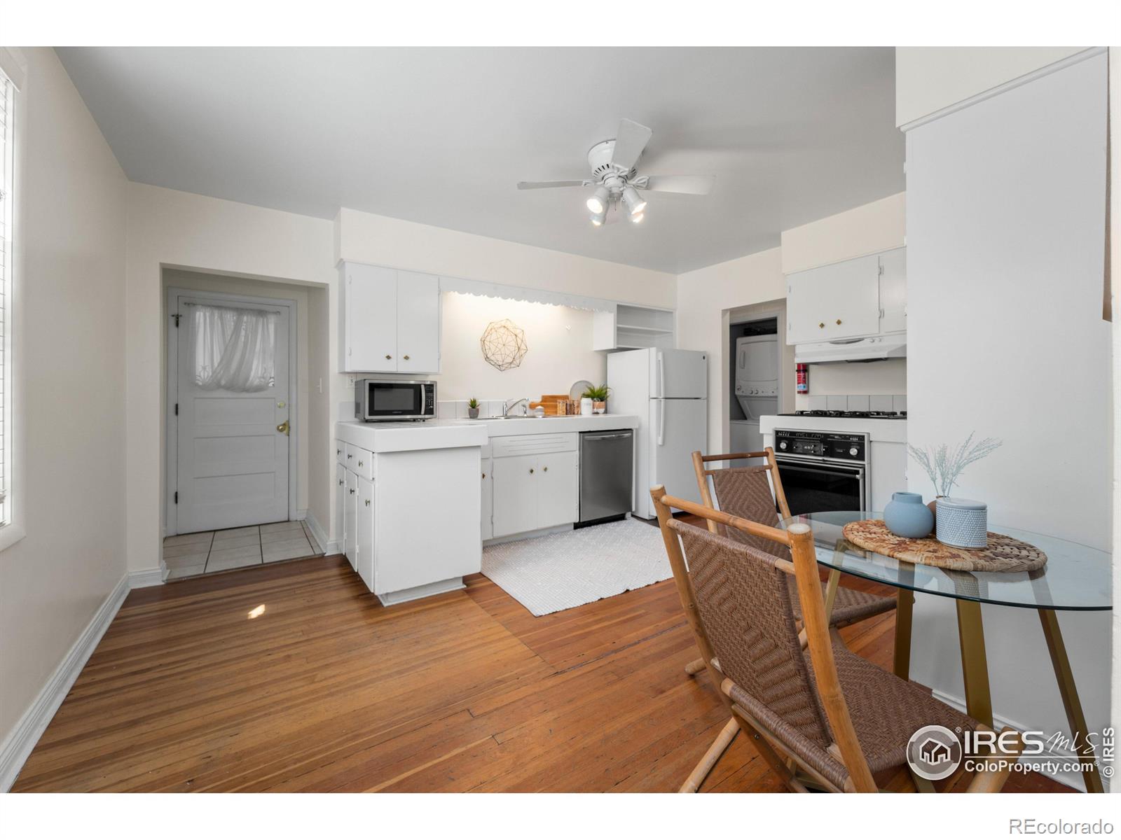 MLS Image #10 for 2055 s williams street,denver, Colorado