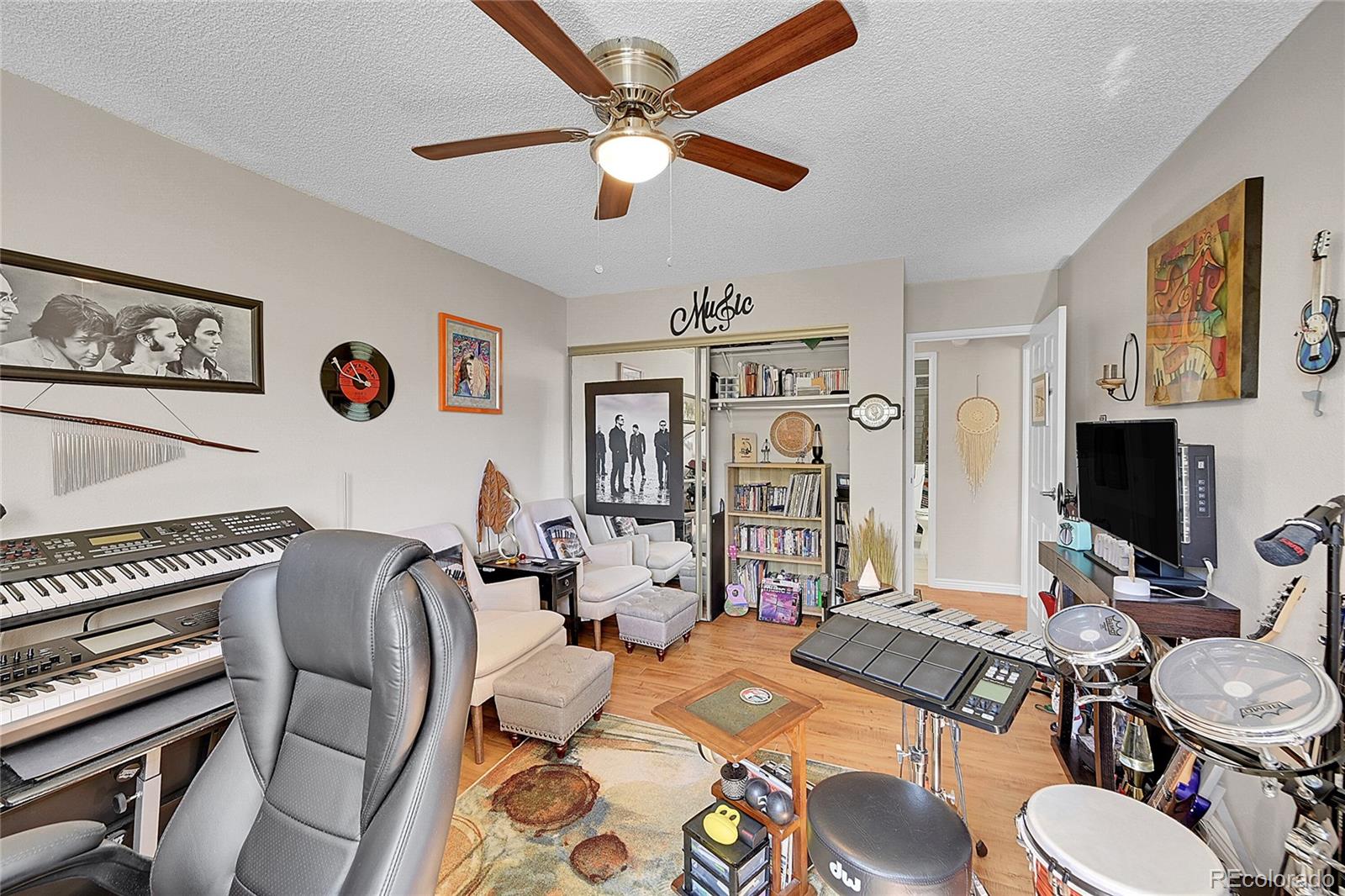 MLS Image #15 for 3164 s wheeling way,aurora, Colorado