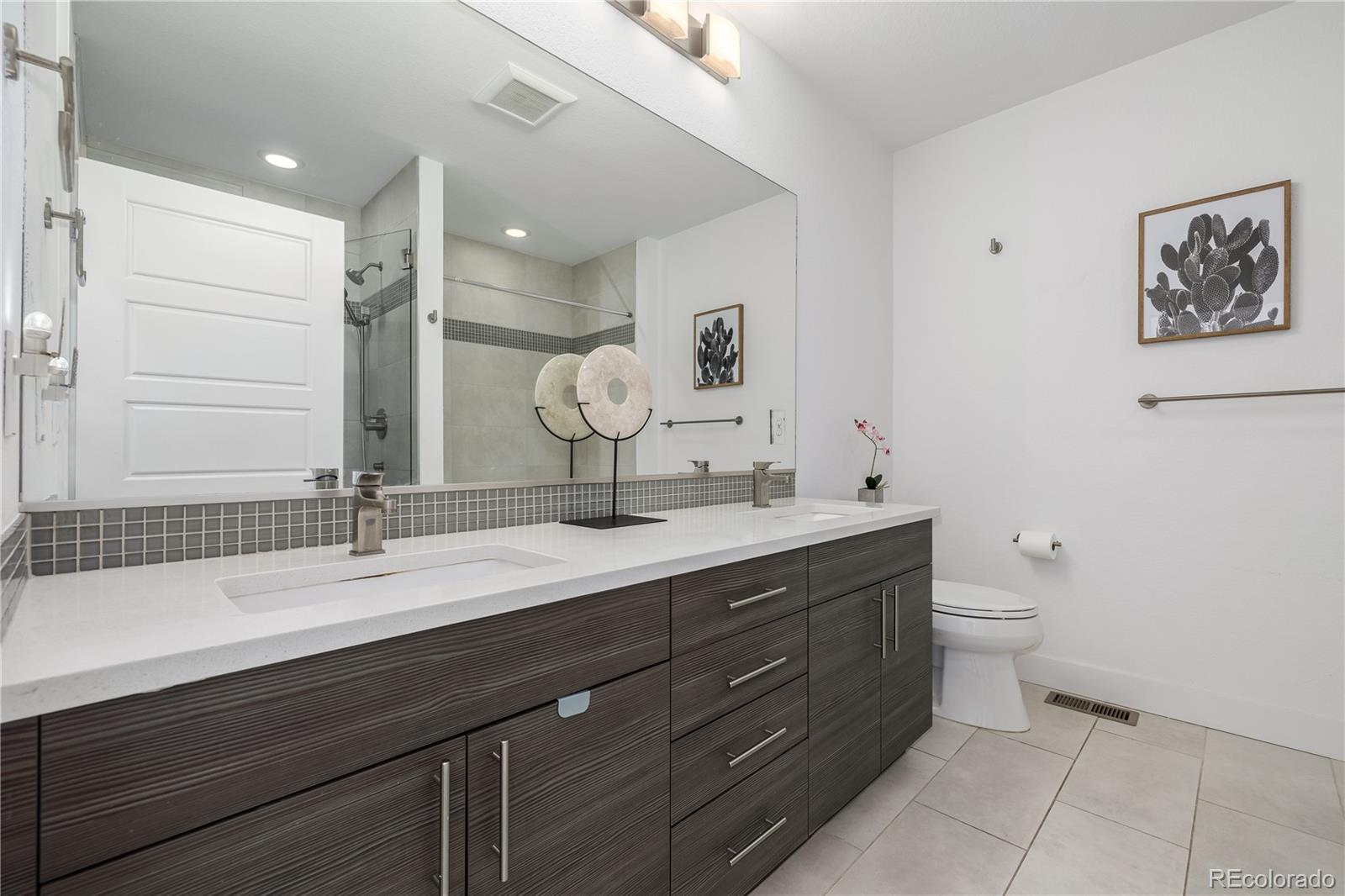 MLS Image #24 for 2824 w parkside place,denver, Colorado