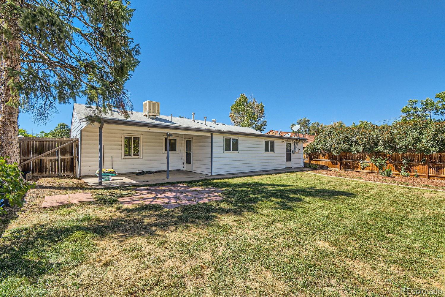 MLS Image #26 for 3038 s glencoe street,denver, Colorado