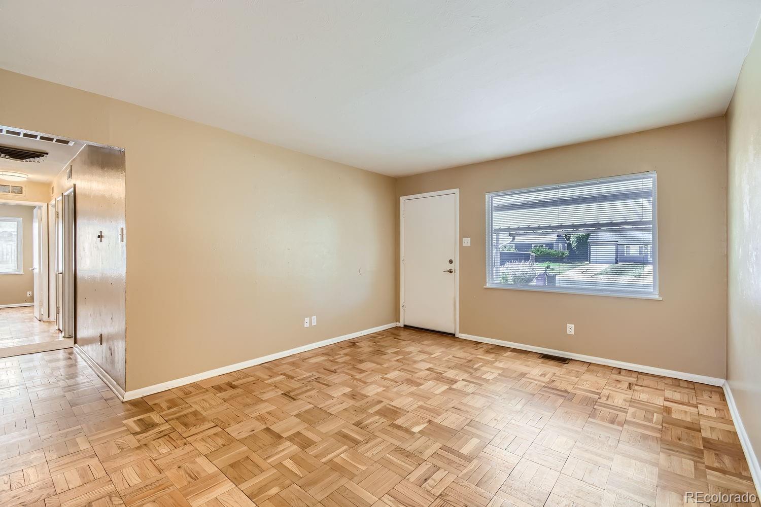 MLS Image #5 for 3038 s glencoe street,denver, Colorado