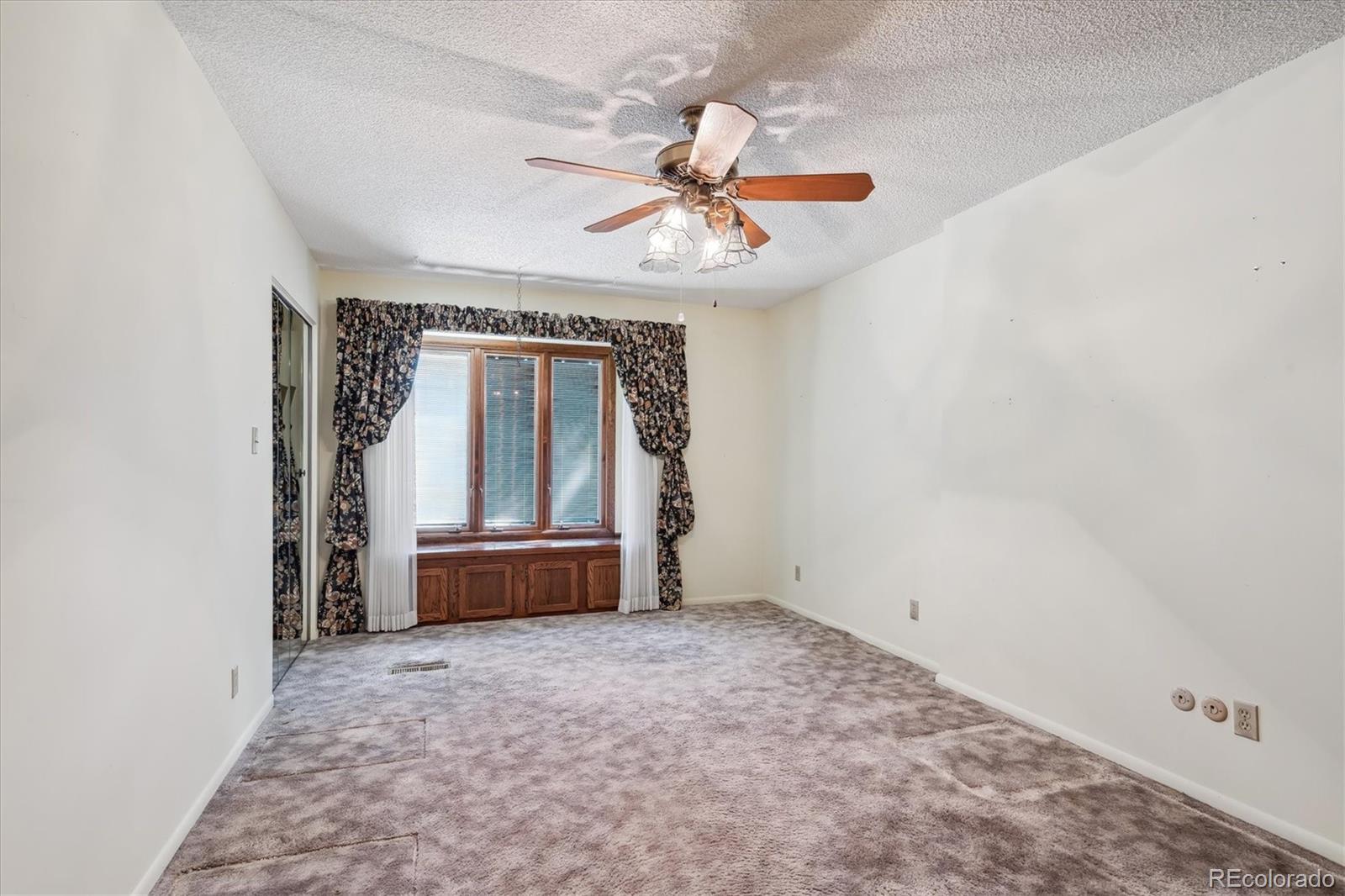 MLS Image #13 for 7651 e costilla avenue,centennial, Colorado