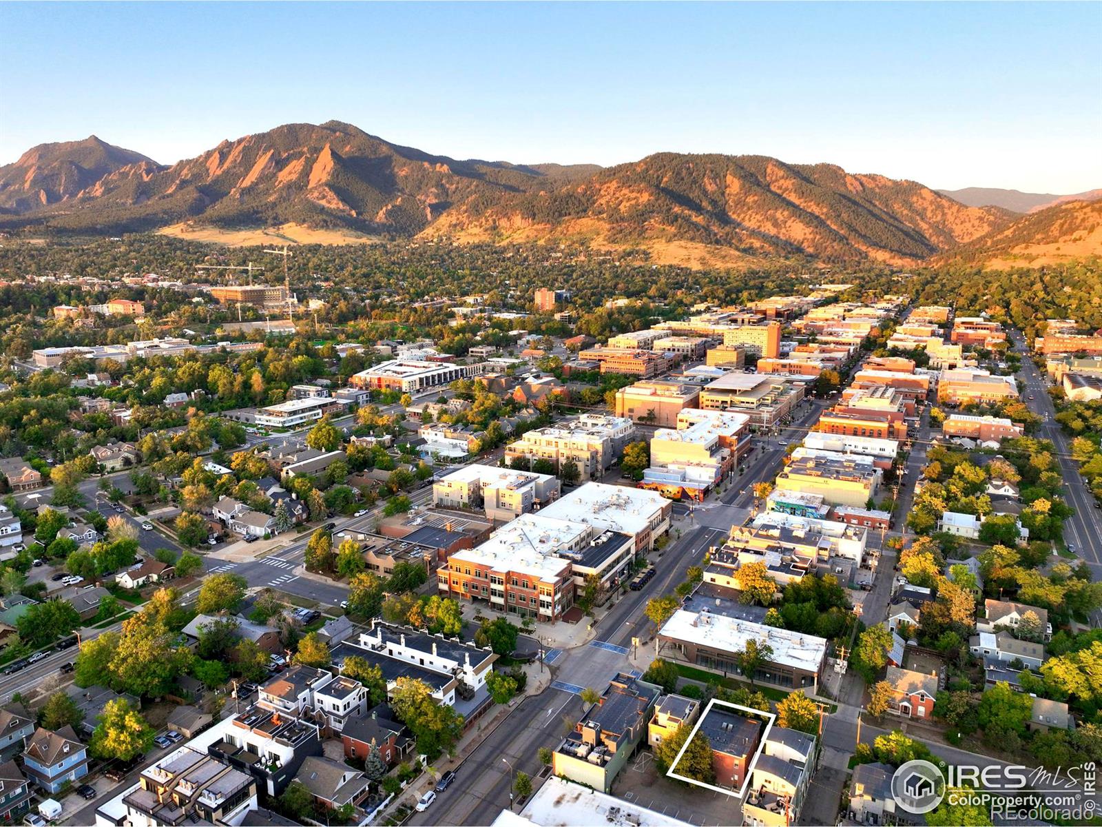 MLS Image #25 for 2008  18th street,boulder, Colorado