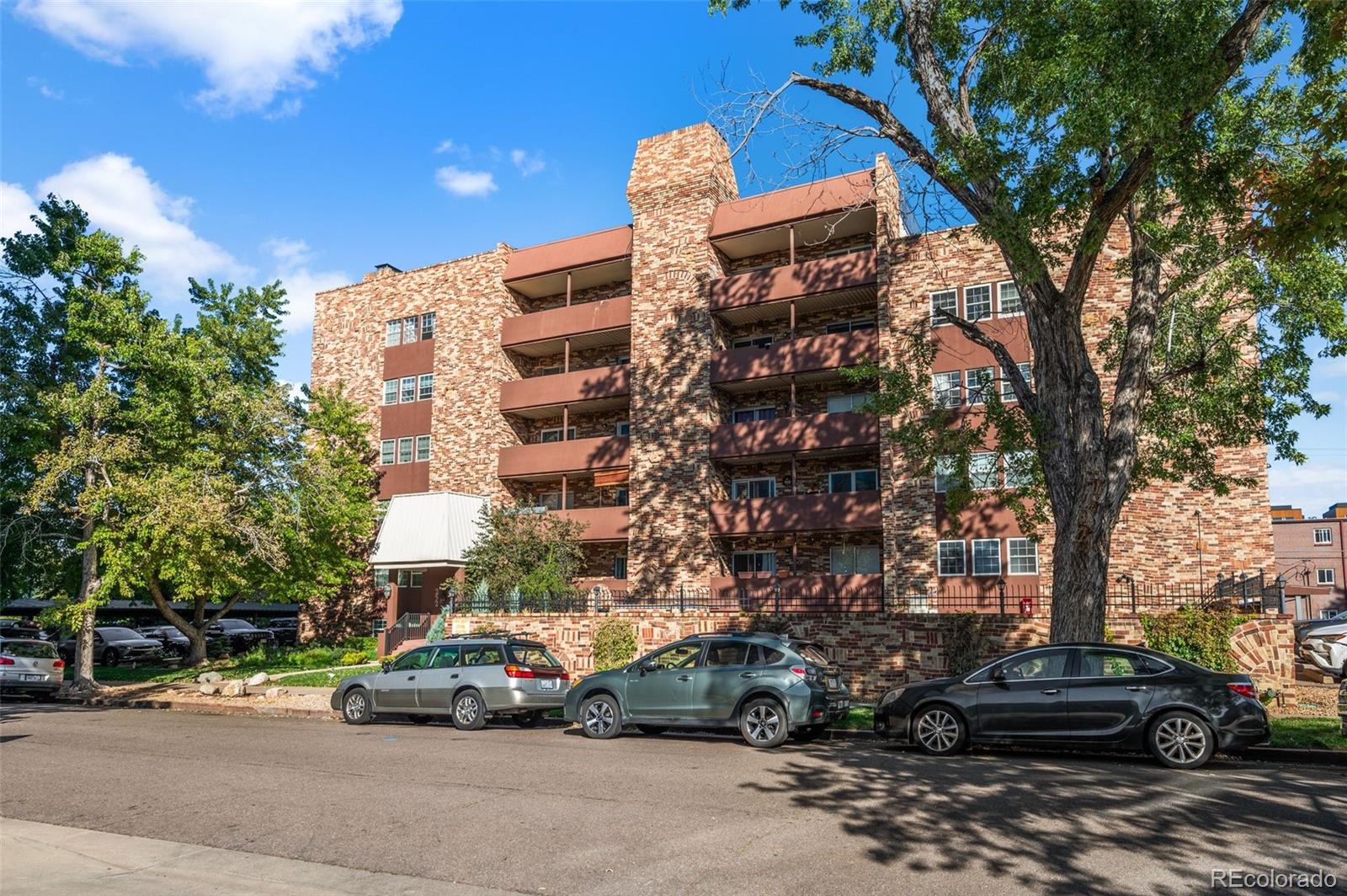 MLS Image #23 for 252 n pennsylvania street,denver, Colorado