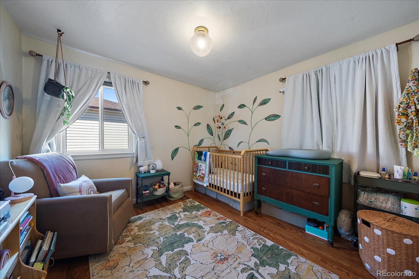 MLS Image #13 for 950  tennyson street,denver, Colorado