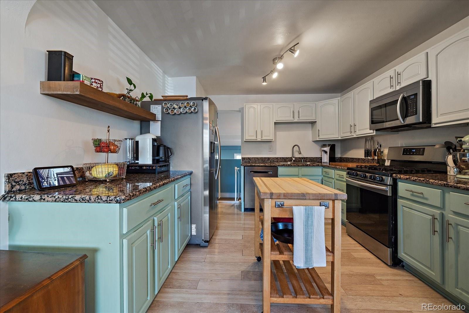 MLS Image #6 for 950  tennyson street,denver, Colorado