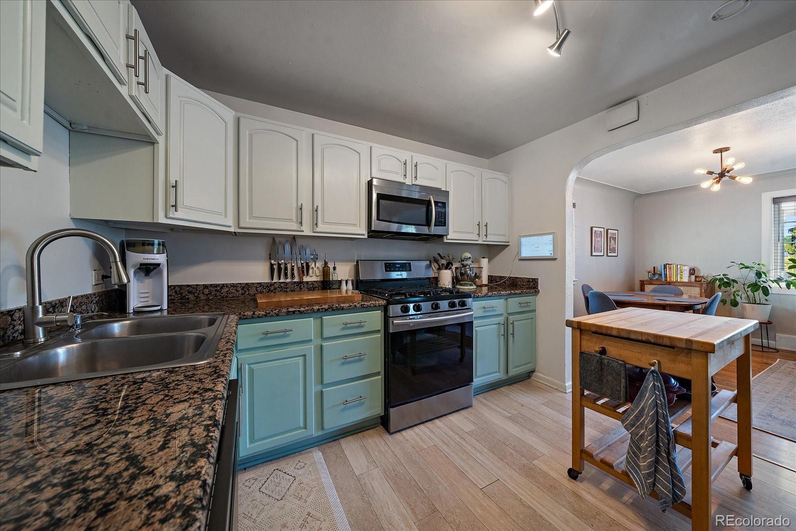 MLS Image #8 for 950  tennyson street,denver, Colorado