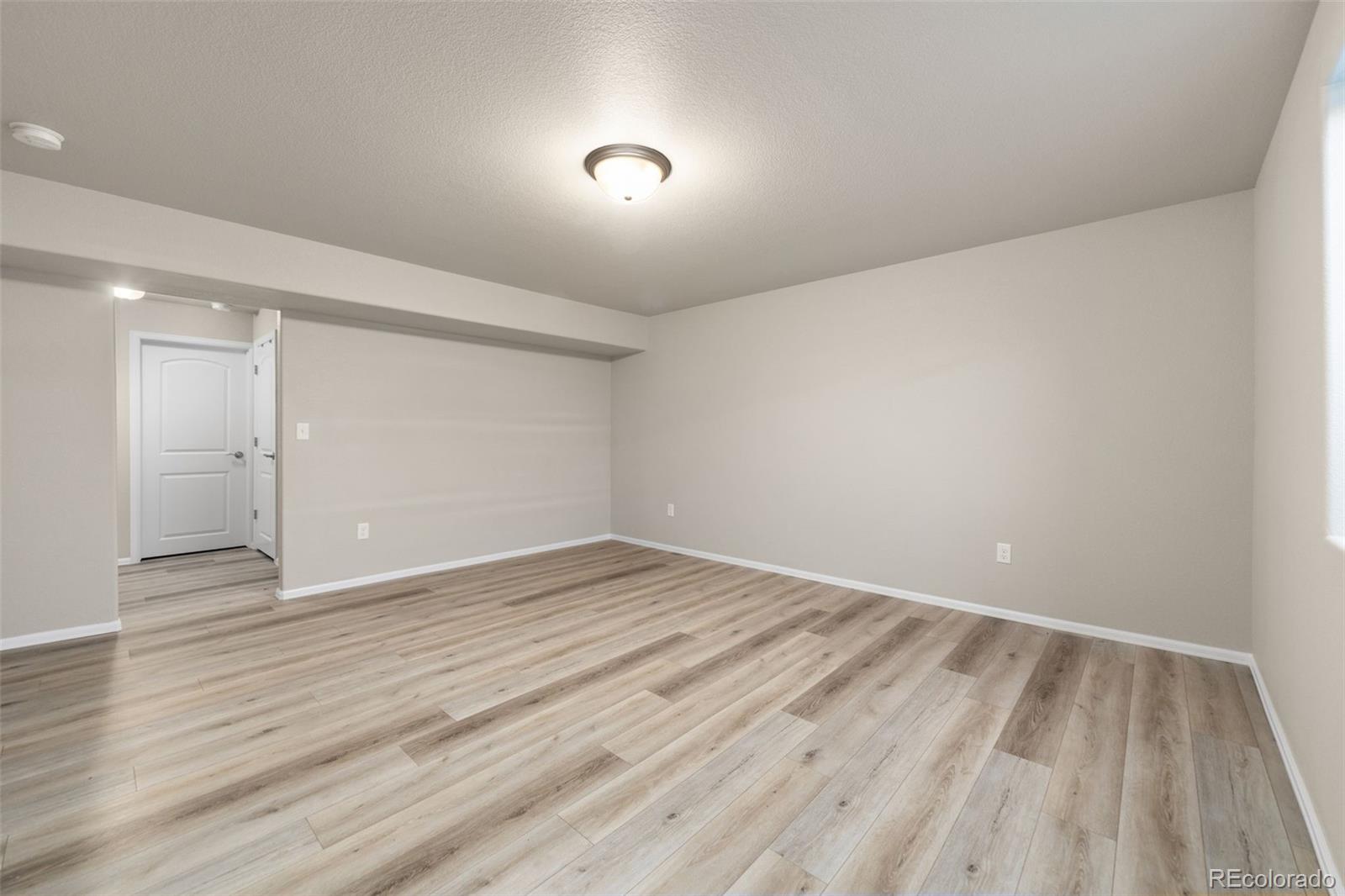 MLS Image #22 for 2033  moon rise drive,windsor, Colorado