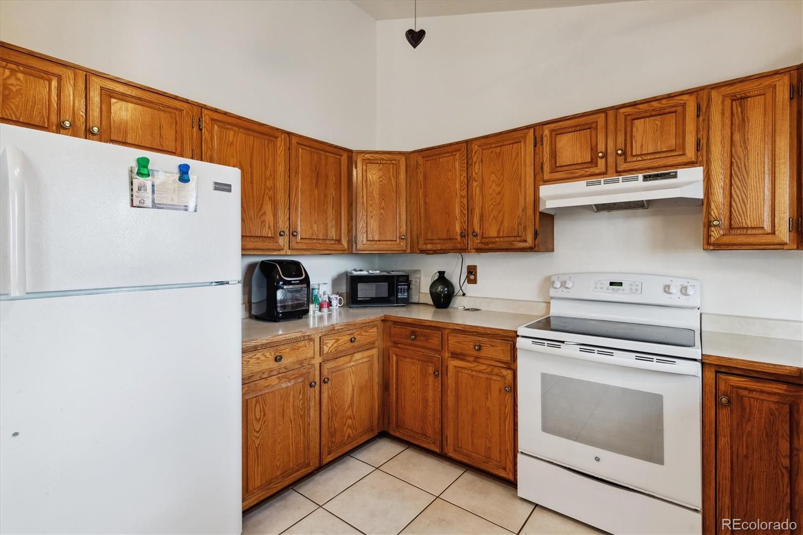 MLS Image #10 for 4227 s andes way,aurora, Colorado