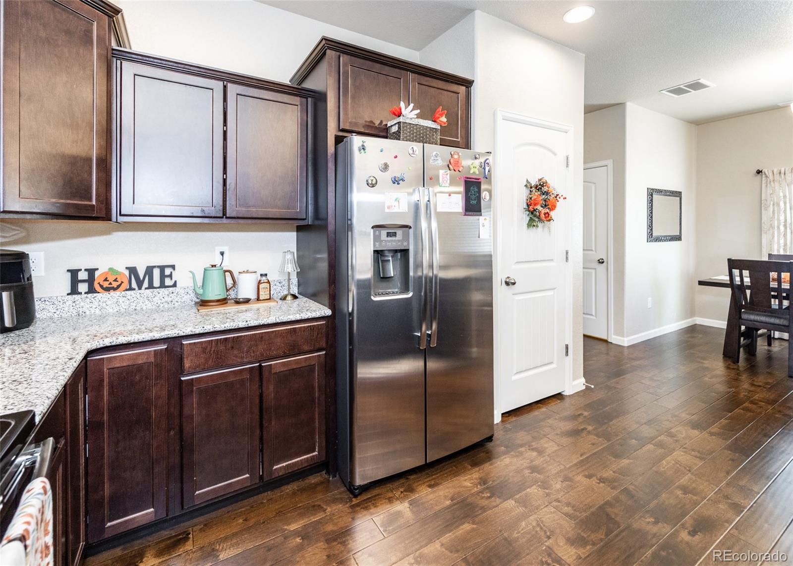 MLS Image #5 for 5640  shamrock heights,colorado springs, Colorado