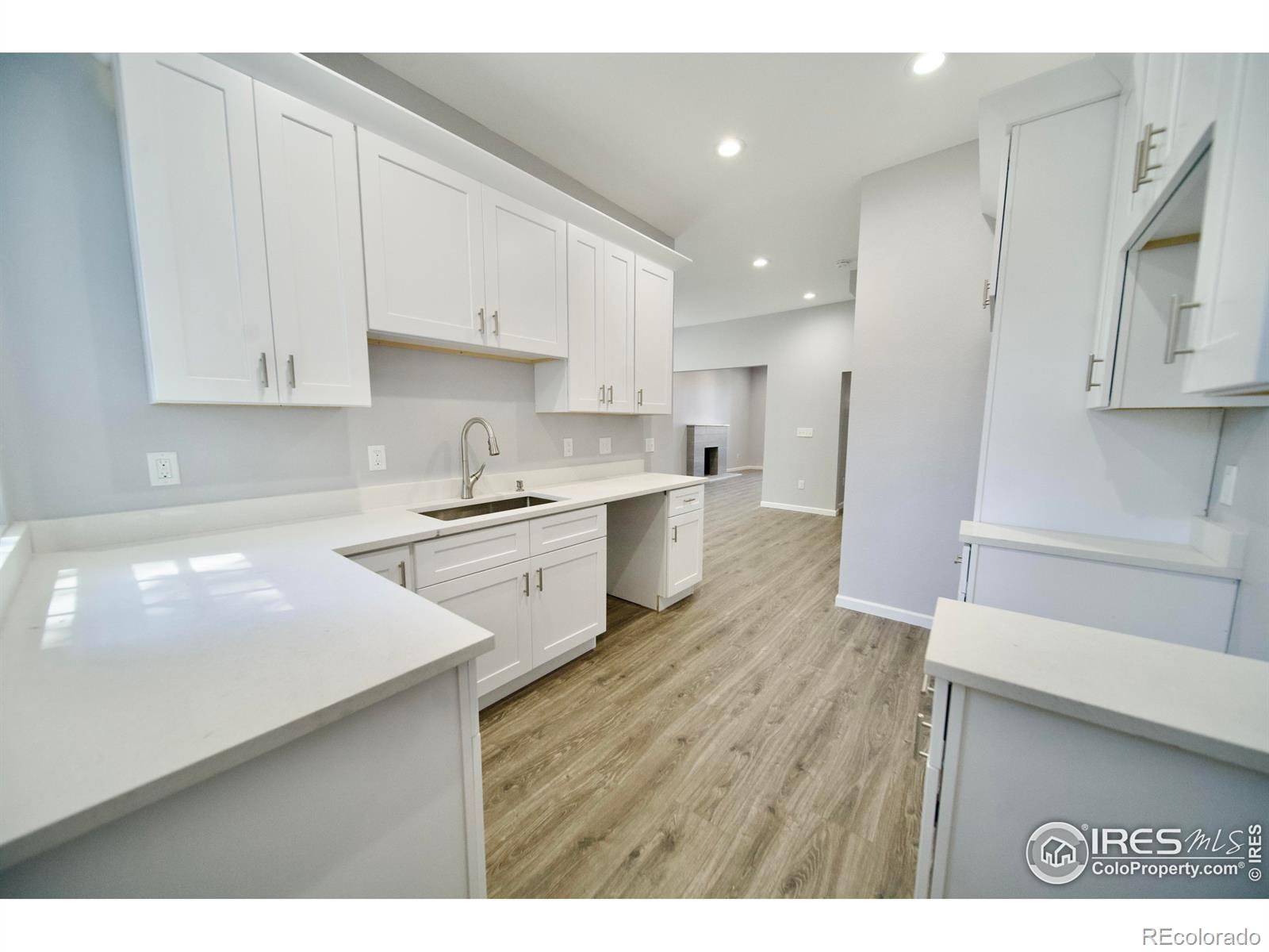 MLS Image #2 for 436  cherokee street,denver, Colorado