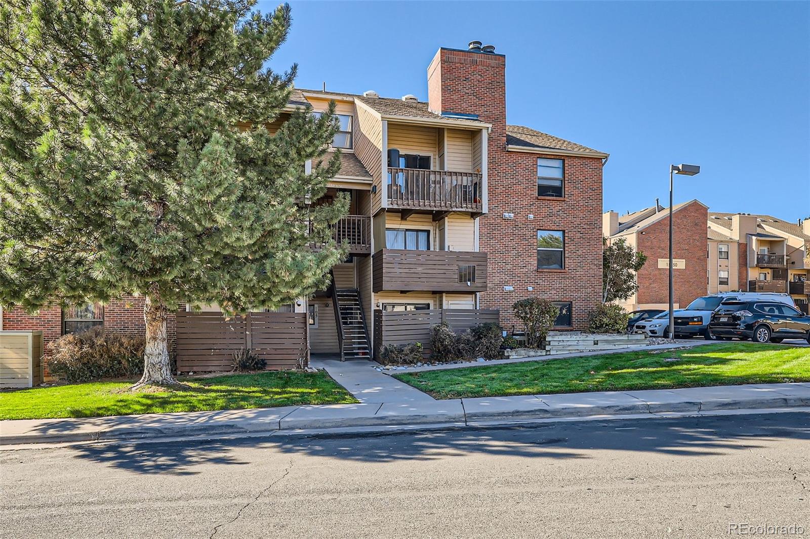 MLS Image #3 for 15390 e arizona avenue,aurora, Colorado