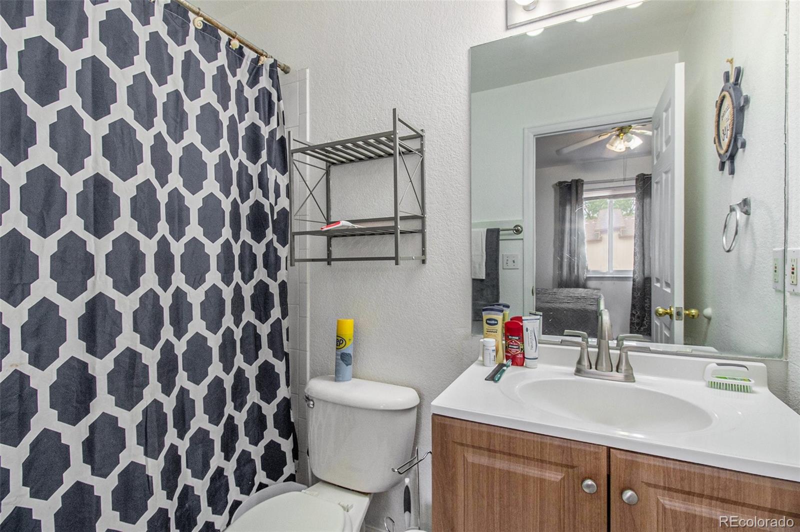 MLS Image #13 for 2644  devonshire court,denver, Colorado