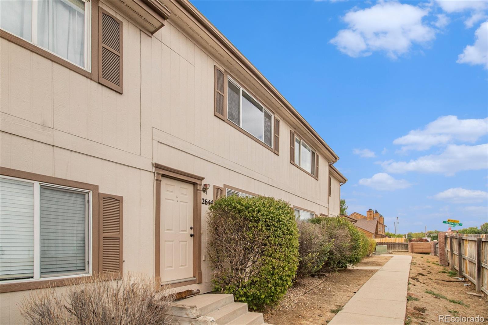 MLS Image #20 for 2644  devonshire court,denver, Colorado