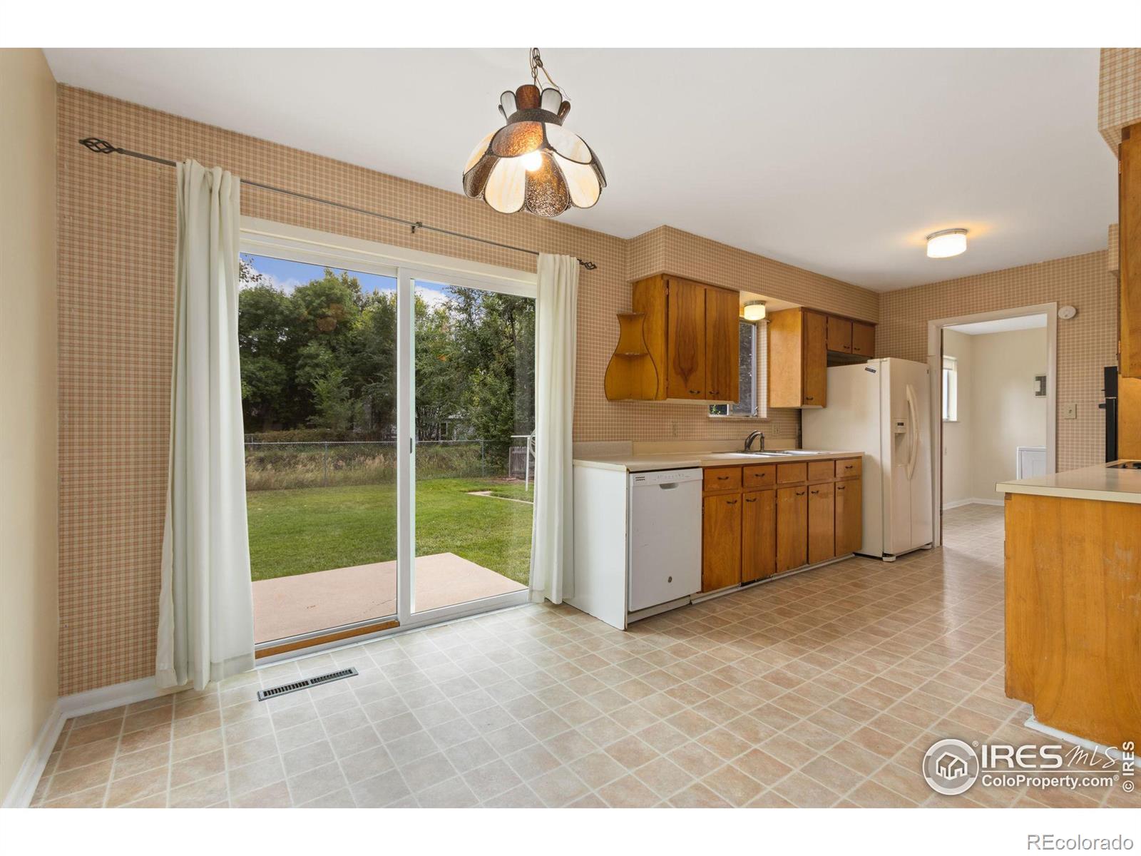 MLS Image #4 for 1208  lynnwood drive,fort collins, Colorado