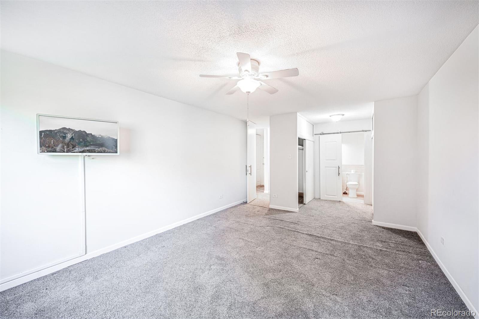 MLS Image #14 for 9340 e center avenue,denver, Colorado