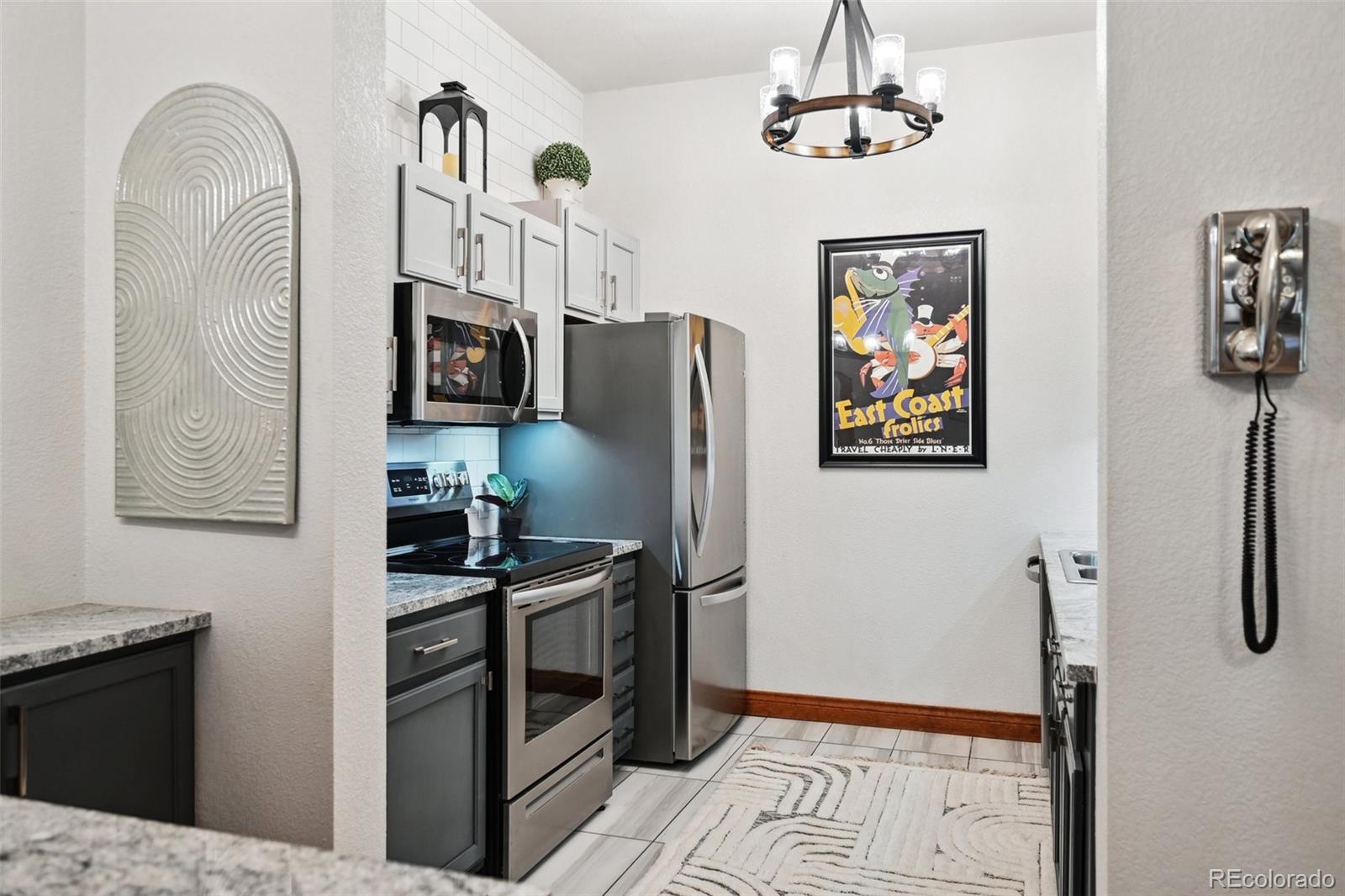 MLS Image #9 for 3249 w fairview place,denver, Colorado