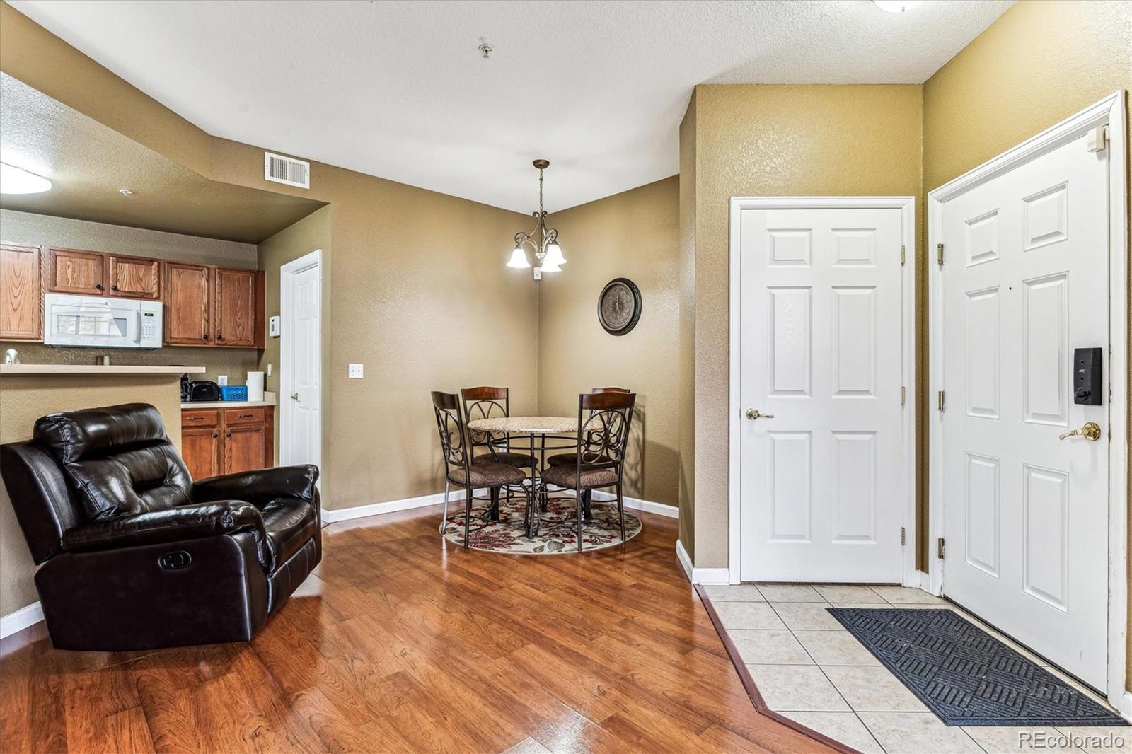 MLS Image #4 for 5704 n gibralter way 105,aurora, Colorado