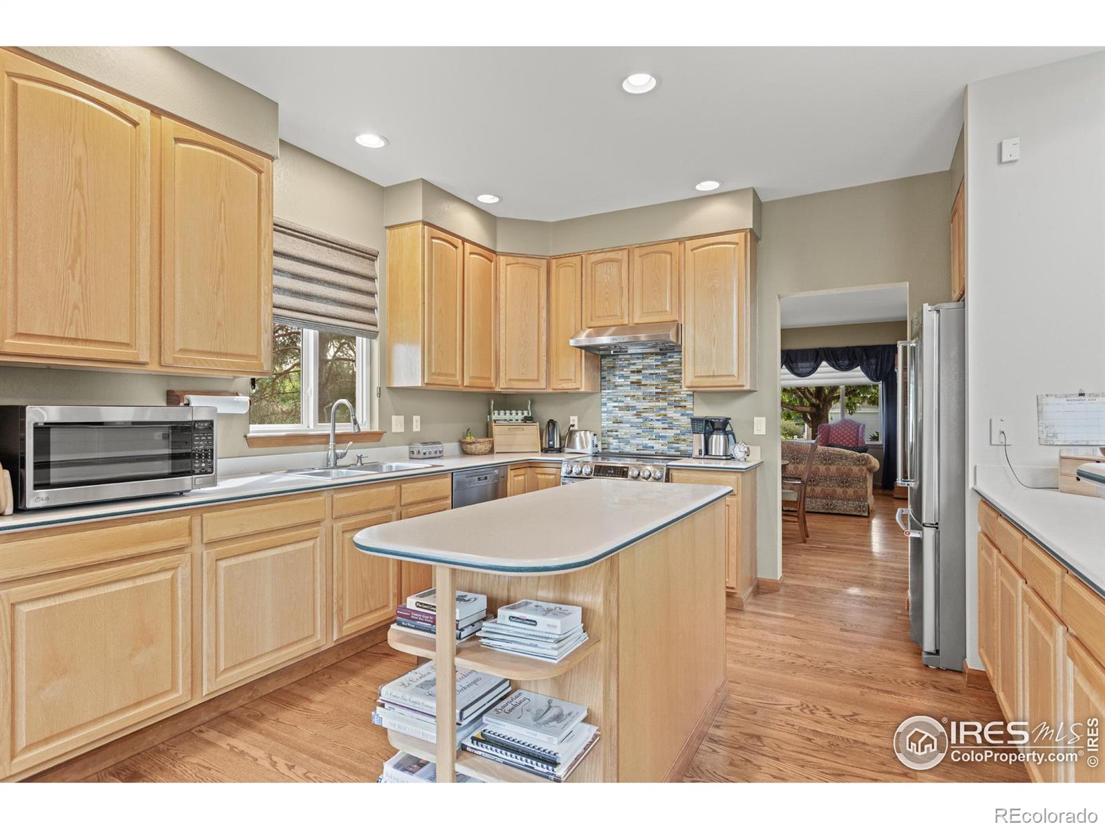 MLS Image #9 for 723  orchard court,louisville, Colorado