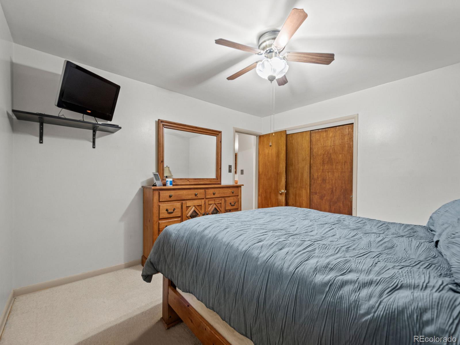 MLS Image #19 for 6507 s acoma street,littleton, Colorado