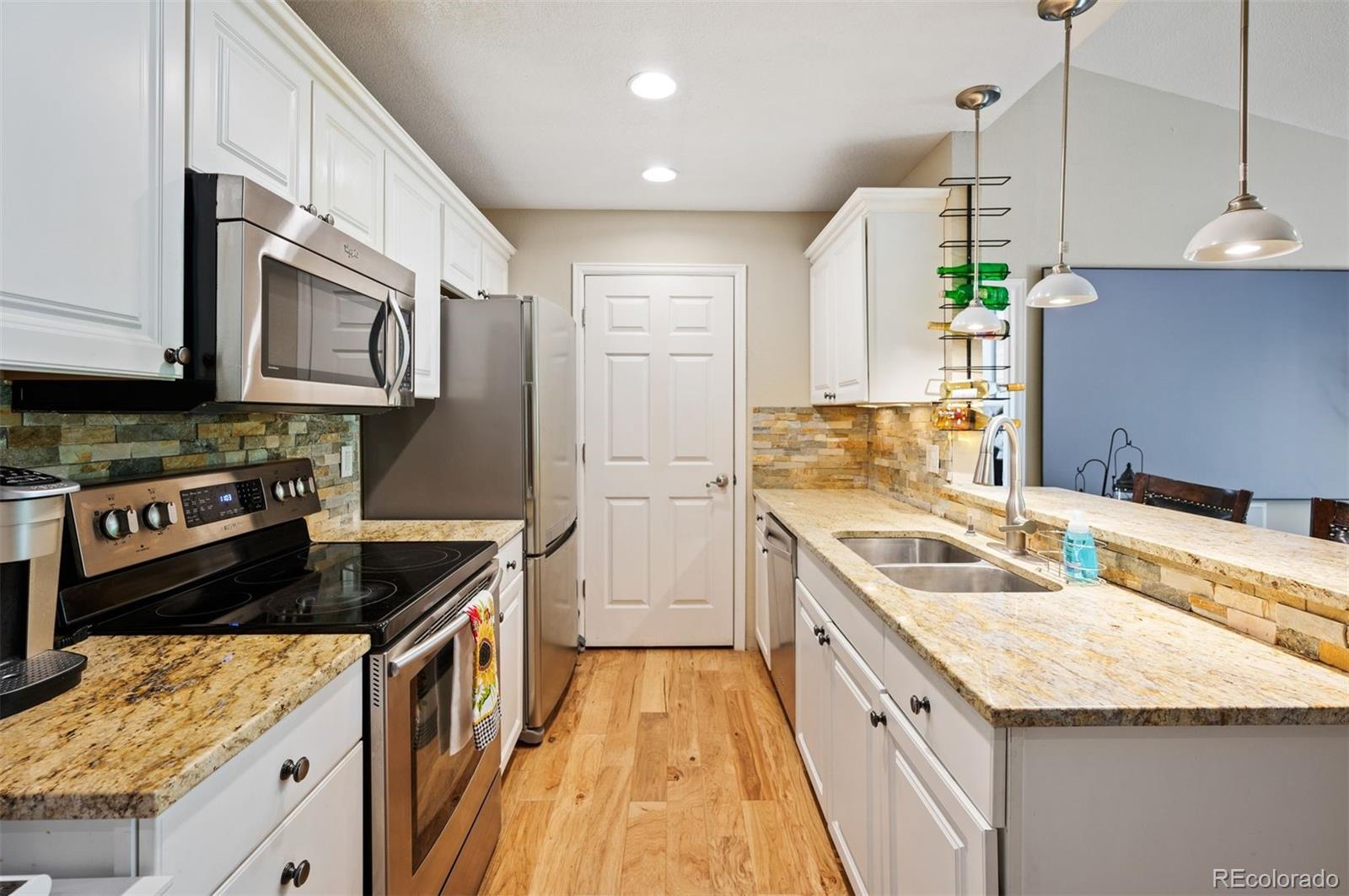 MLS Image #8 for 8378 s upham way,littleton, Colorado