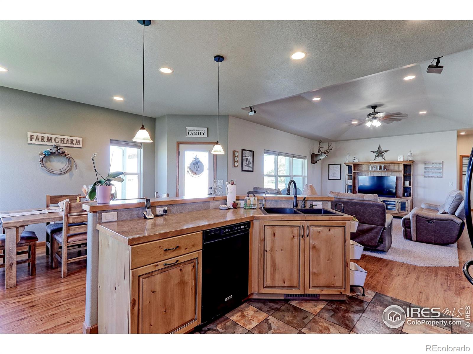 MLS Image #6 for 11499  county road 40.5 ,platteville, Colorado