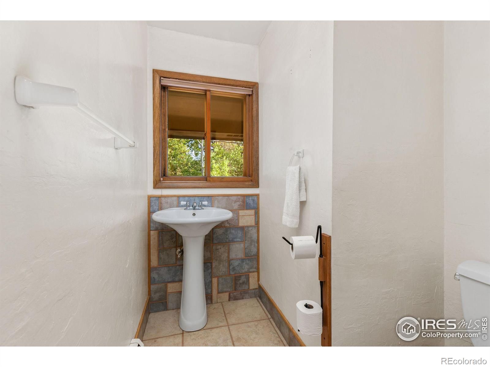 MLS Image #16 for 11957  brook road,golden, Colorado