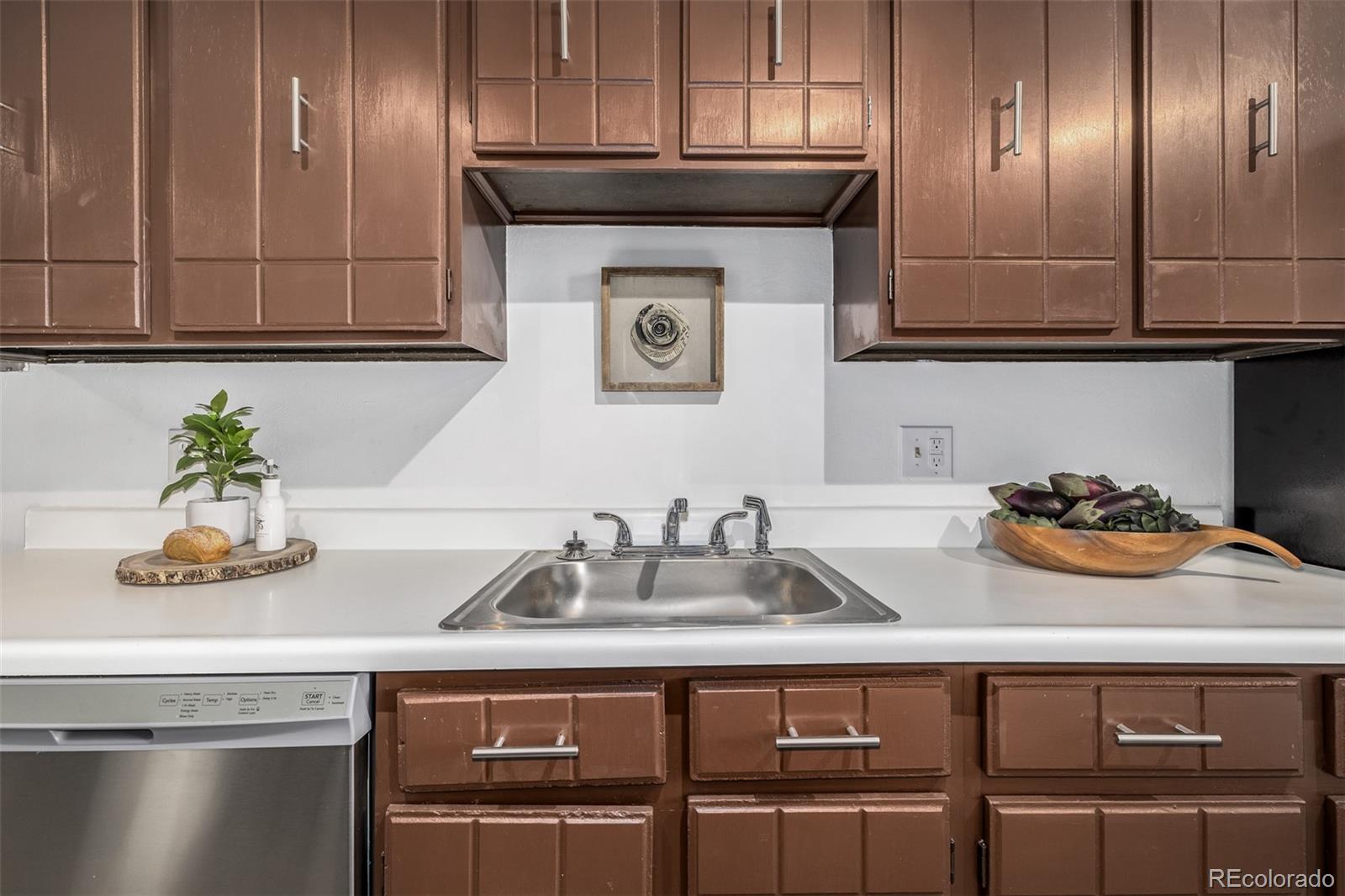 MLS Image #13 for 7915  chase circle,arvada, Colorado