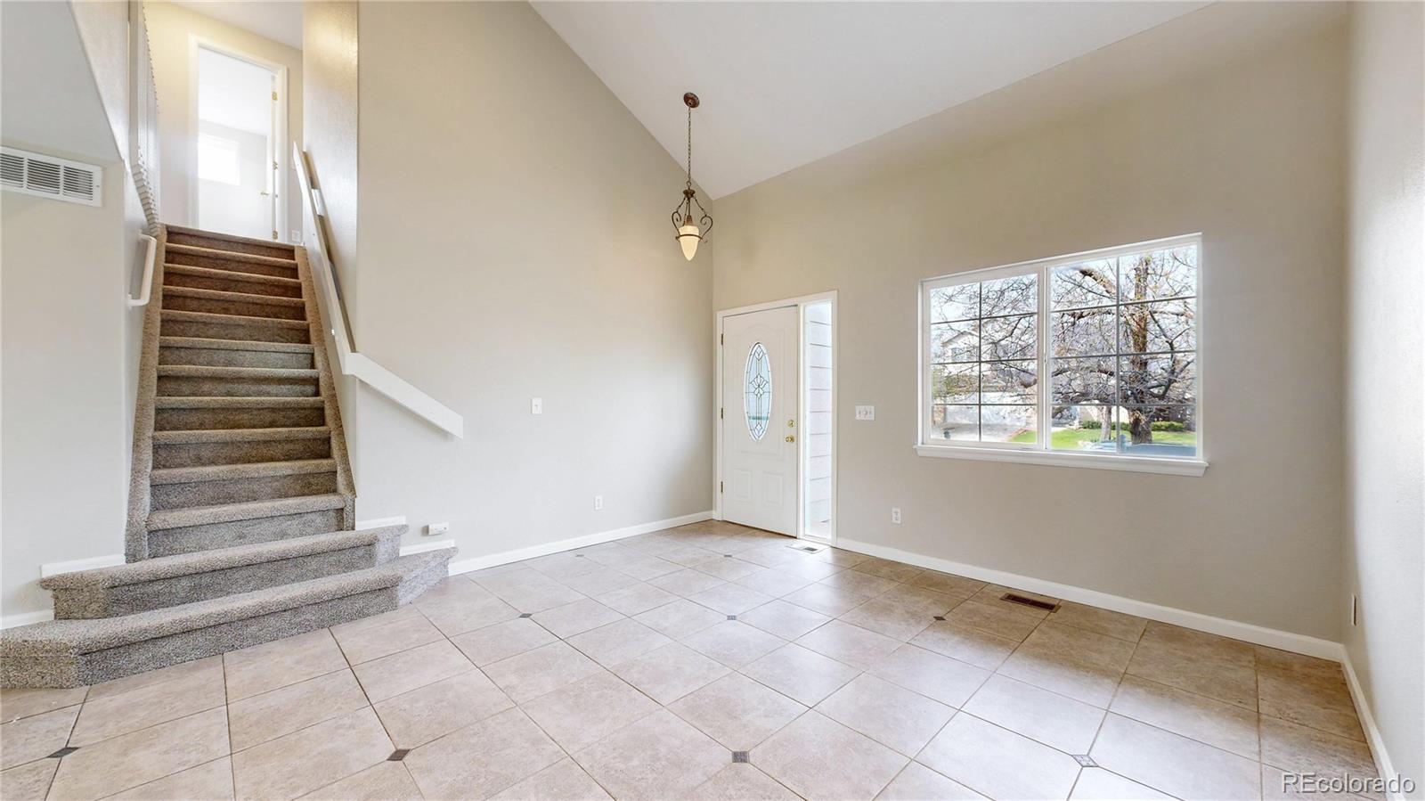 MLS Image #5 for 5308 s ukraine street,aurora, Colorado