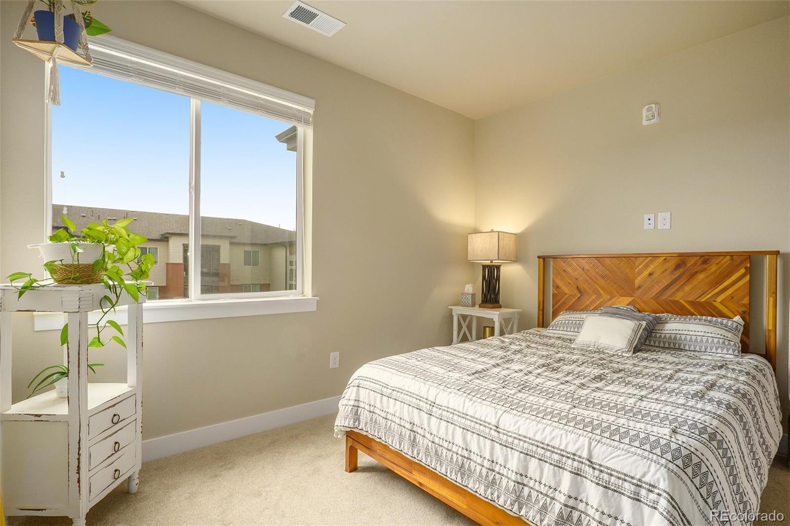 MLS Image #11 for 14351 e tennessee avenue 305,aurora, Colorado