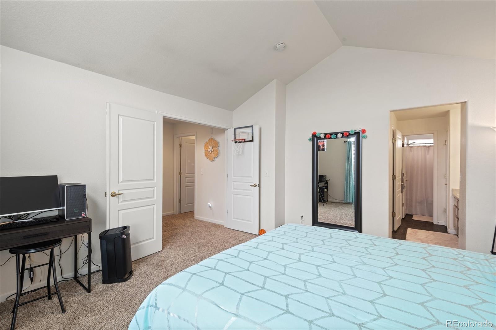 MLS Image #15 for 16901 e warren place,aurora, Colorado