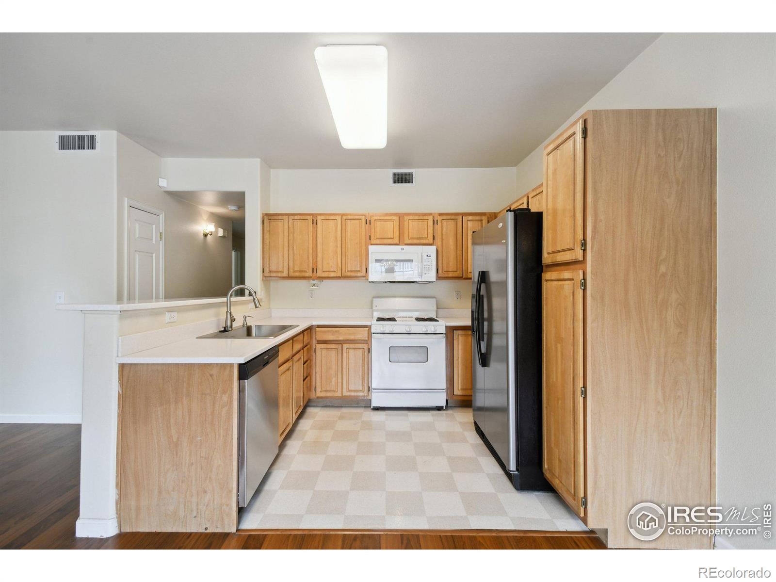 MLS Image #9 for 1070  opal street,broomfield, Colorado