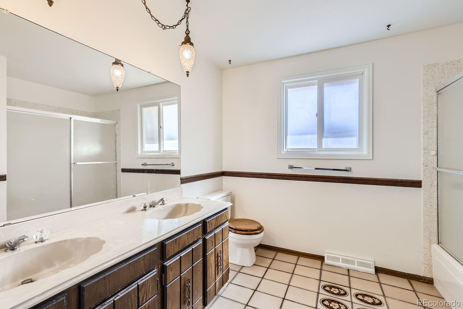 MLS Image #24 for 1702 s uvalda street,aurora, Colorado