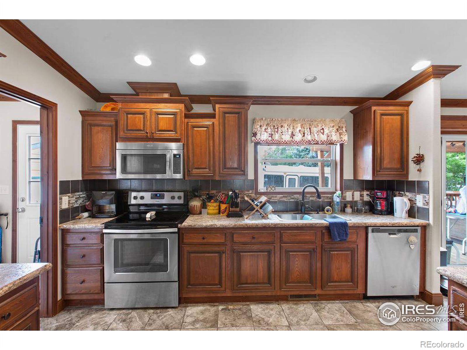 MLS Image #12 for 5618 n harrison avenue,loveland, Colorado