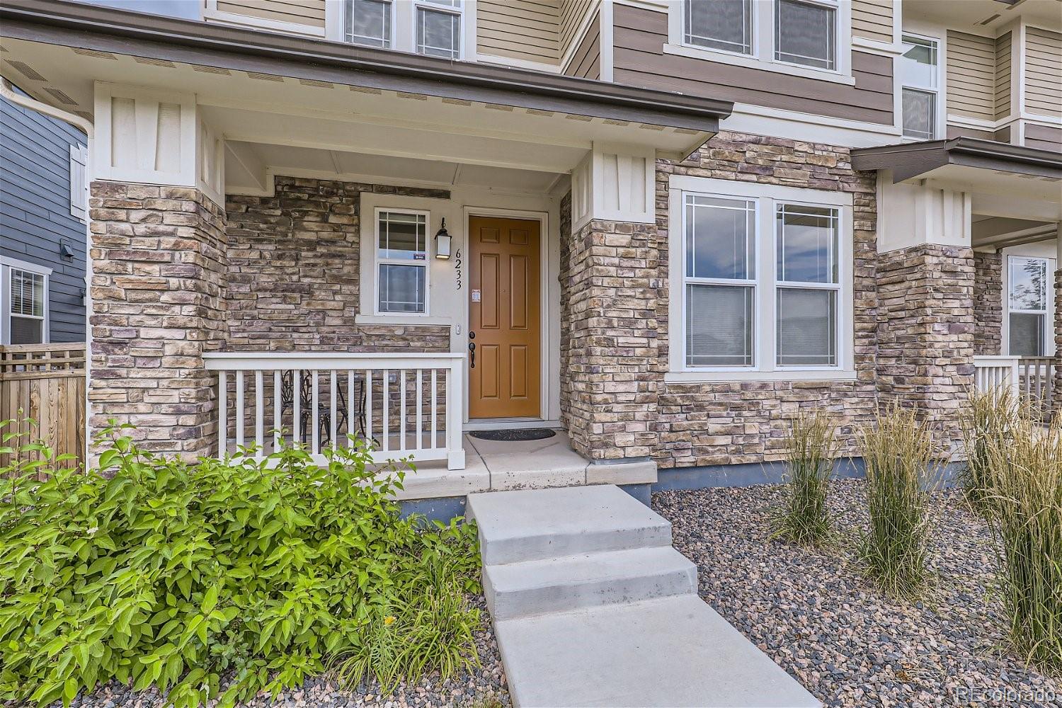 MLS Image #2 for 6233 n liverpool street,aurora, Colorado