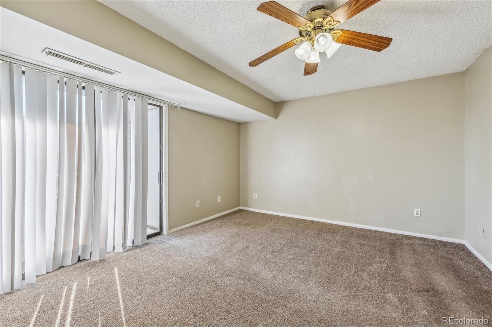 MLS Image #10 for 14206 e 1st drive b10,aurora, Colorado