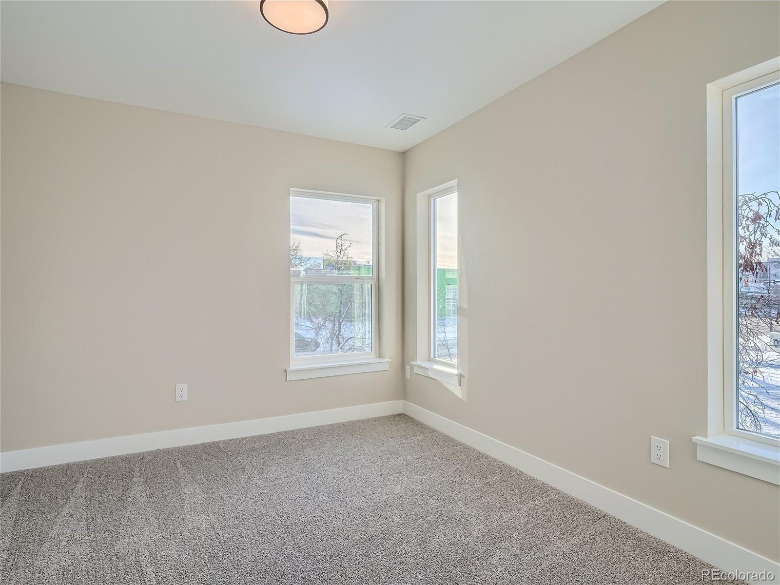 MLS Image #17 for 829  kalamath street,denver, Colorado