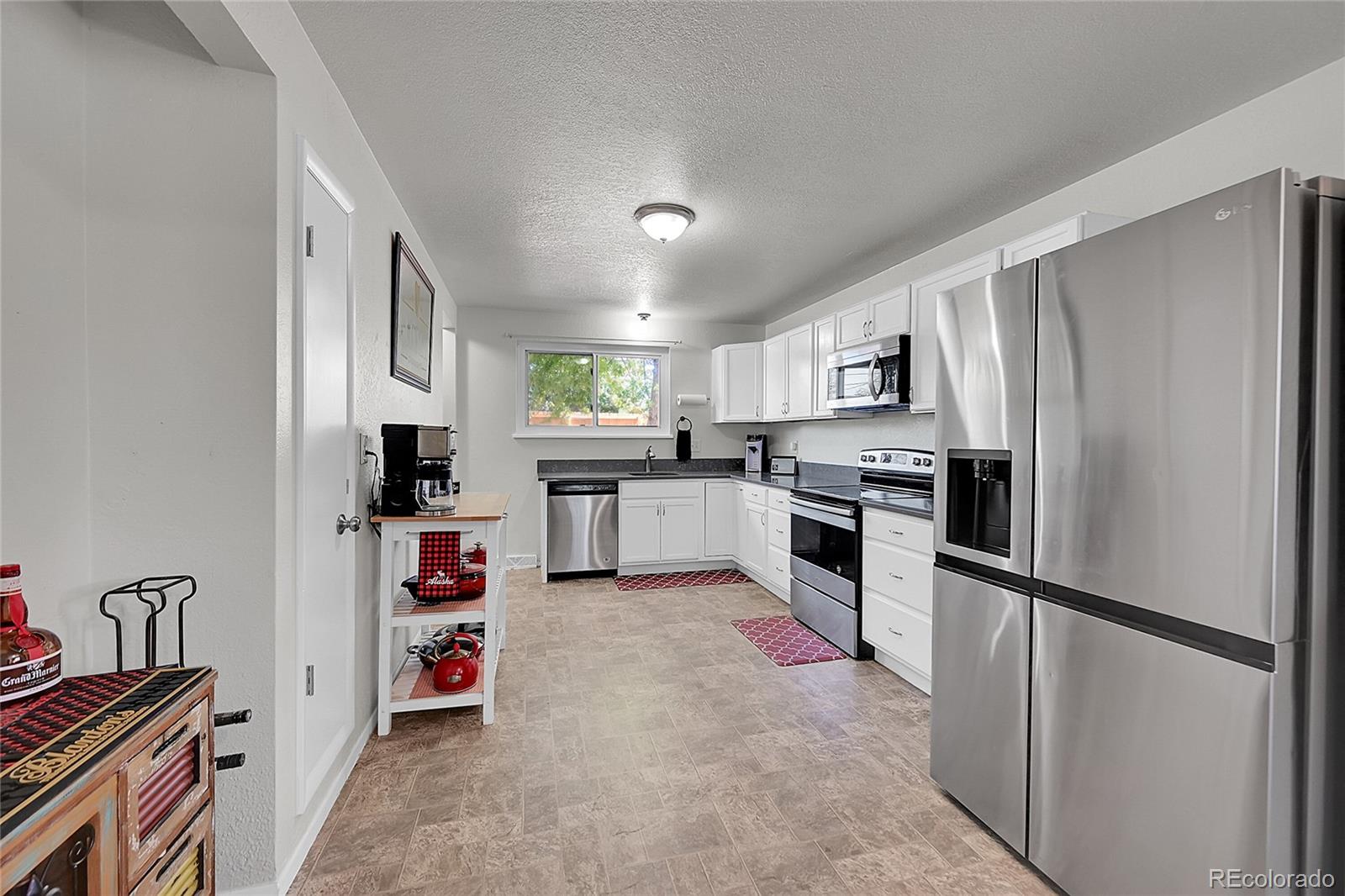 MLS Image #6 for 1760  hanover street,aurora, Colorado