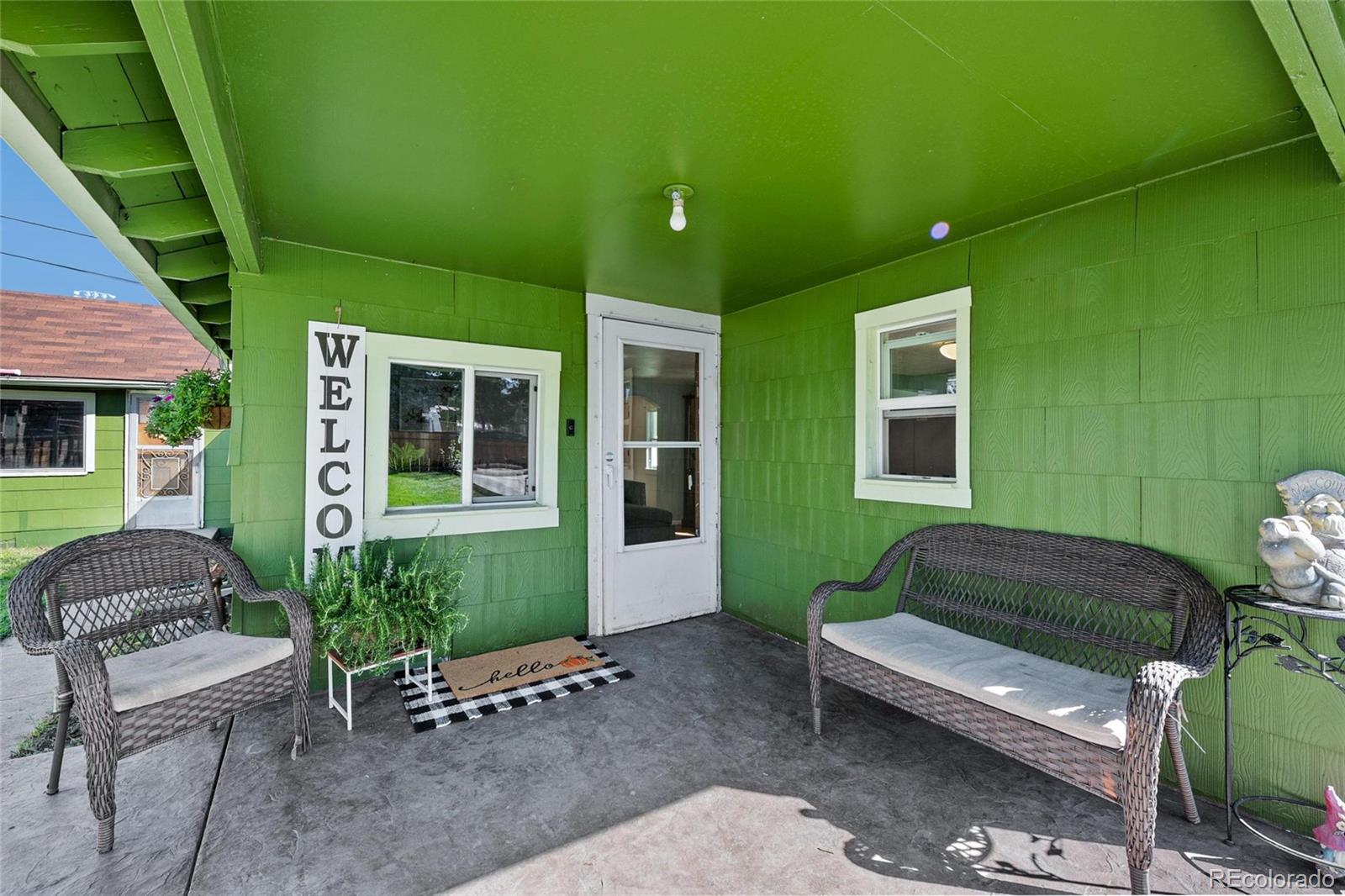 MLS Image #3 for 2929 w short place,denver, Colorado