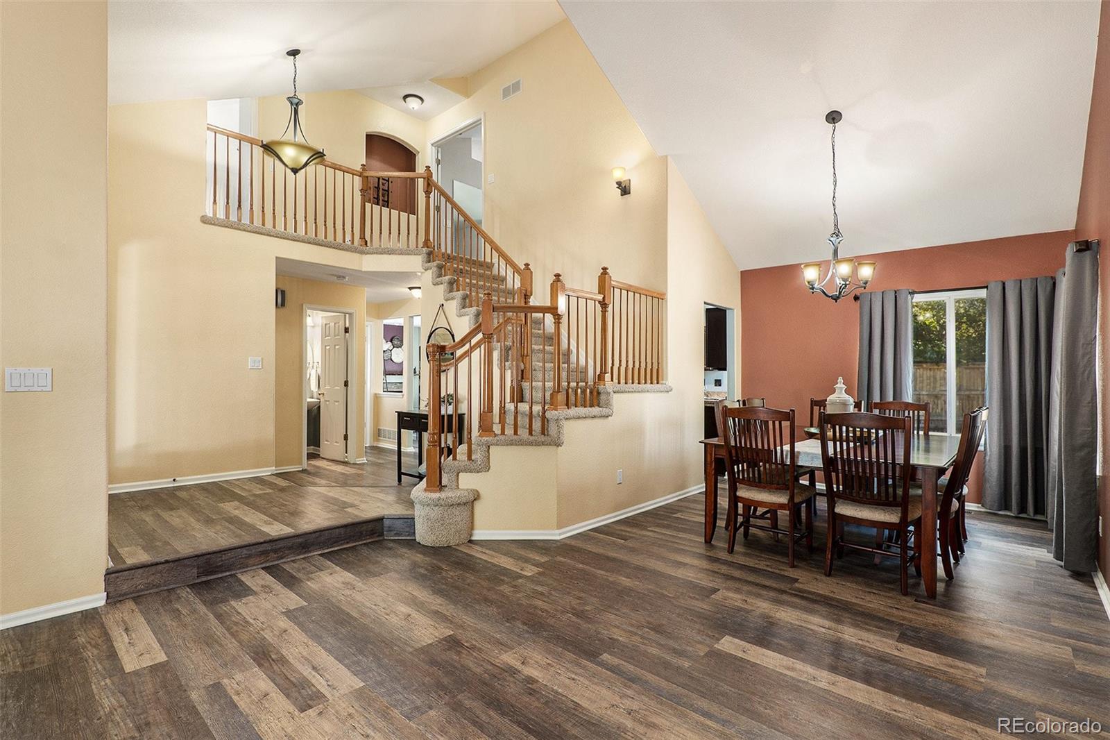 MLS Image #5 for 9993  deer creek court,highlands ranch, Colorado