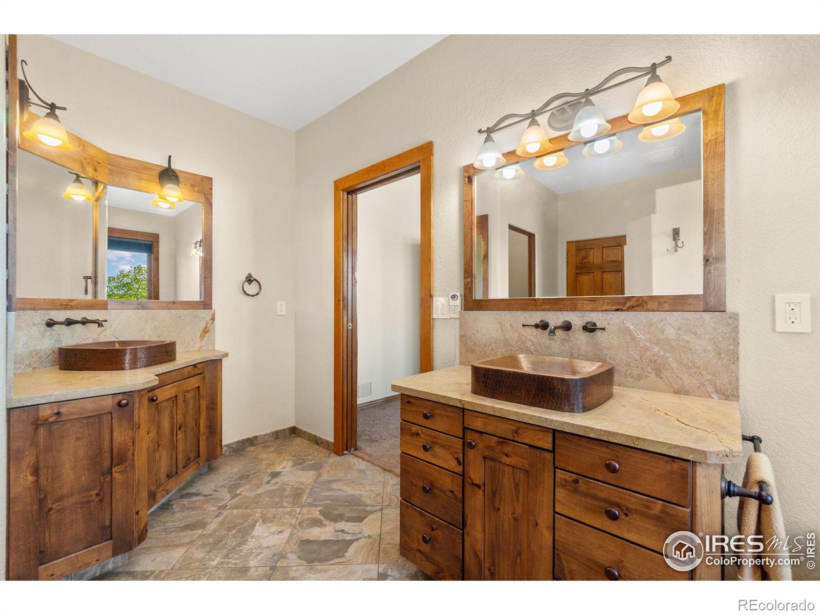 MLS Image #21 for 2931  breakwater way,longmont, Colorado