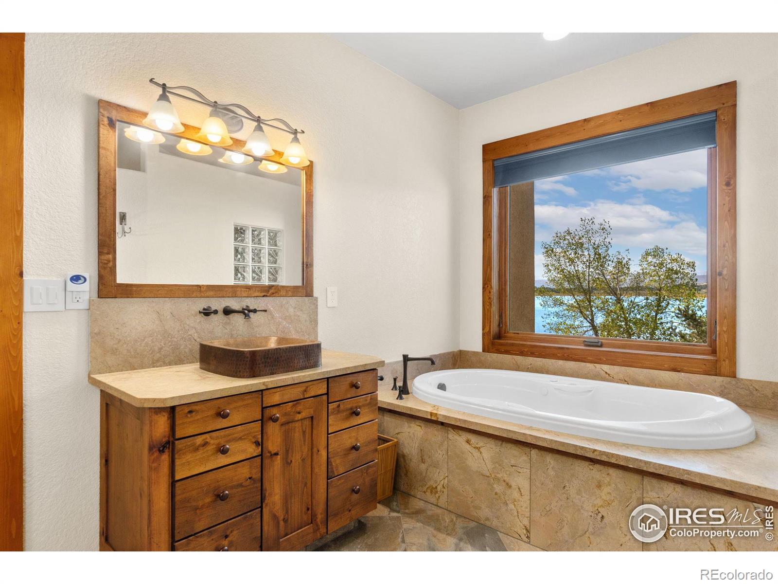 MLS Image #23 for 2931  breakwater way,longmont, Colorado