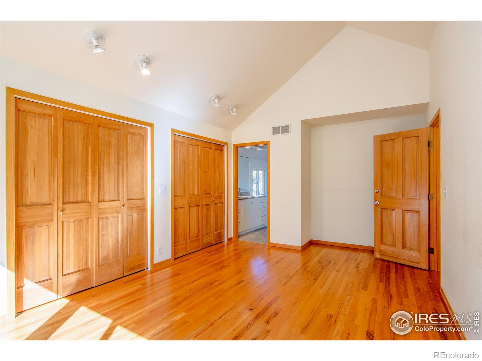 MLS Image #14 for 2319  mapleton avenue,boulder, Colorado