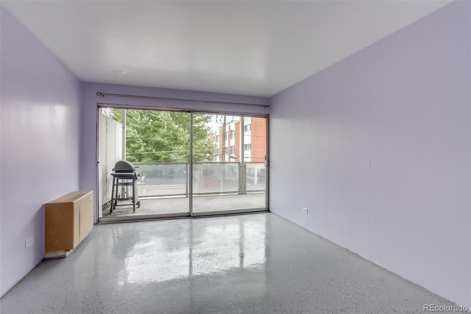 MLS Image #13 for 888 n logan street 3e,denver, Colorado